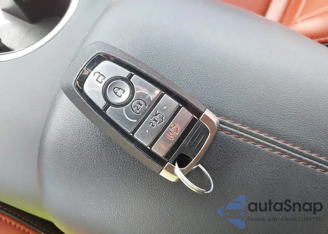 1FAGP8UH1R5125555: 42818130