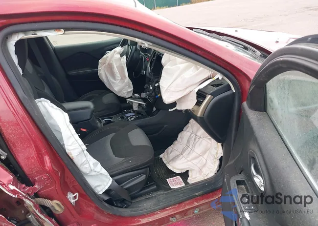 1C4PJMCB3EW208362: 42818292