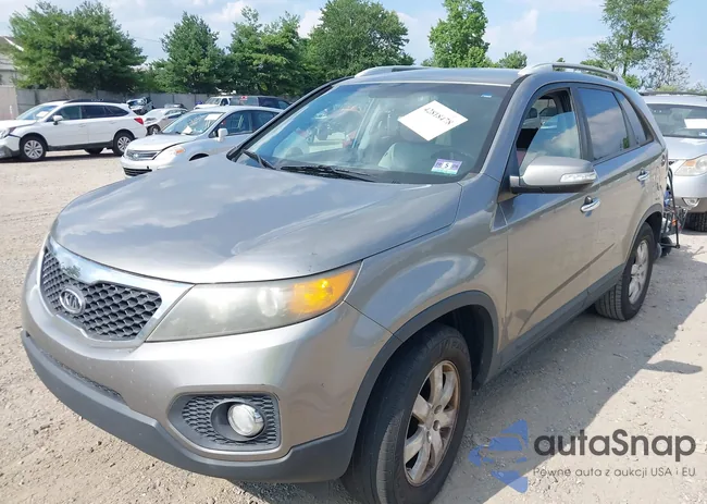 5XYKT4A11BG130347: 42818478