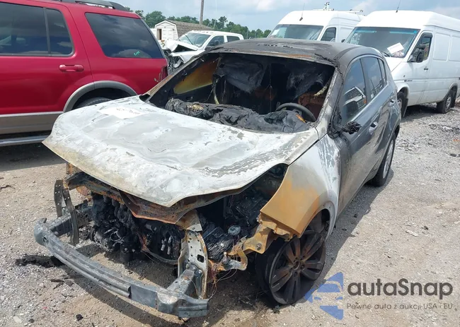 KNDPMCAC3J7459058: 42817610