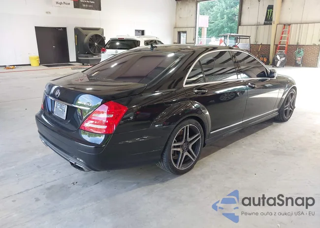 WDDNG7EBXDA511290: 42817615