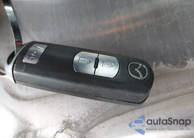 JM3KE2CY4G0698587: 42817625