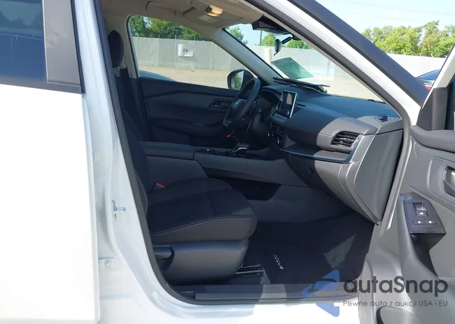 5N1BT3AA9SC835889: 42817655