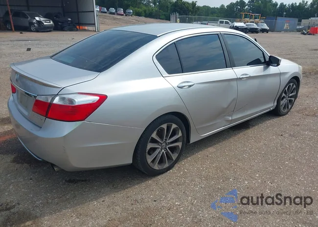 1HGCR2F50DA111246: 42817722