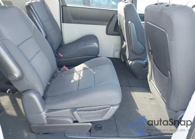 2D4RN5D12AR118053: 42817806