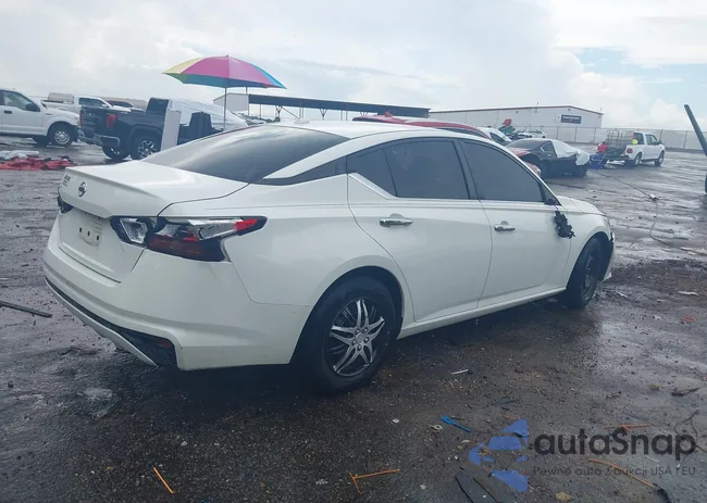 1N4BL4BV6KC235820: 42817823