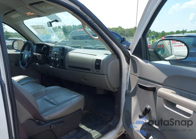 1GCRCPEAXBZ198688: 42818945