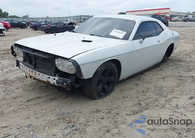 2C3CDYAG0DH607372: 42819112