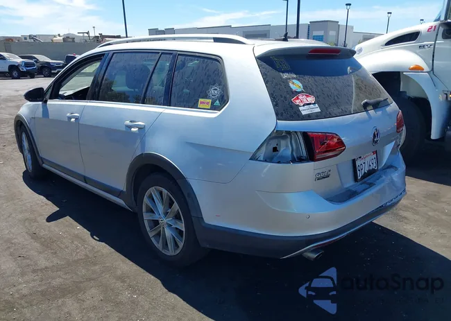 3VWH17AU1HM523656: 42819341