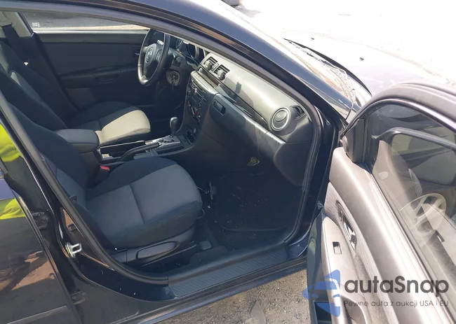 JM1BK32F781179603: 42819509