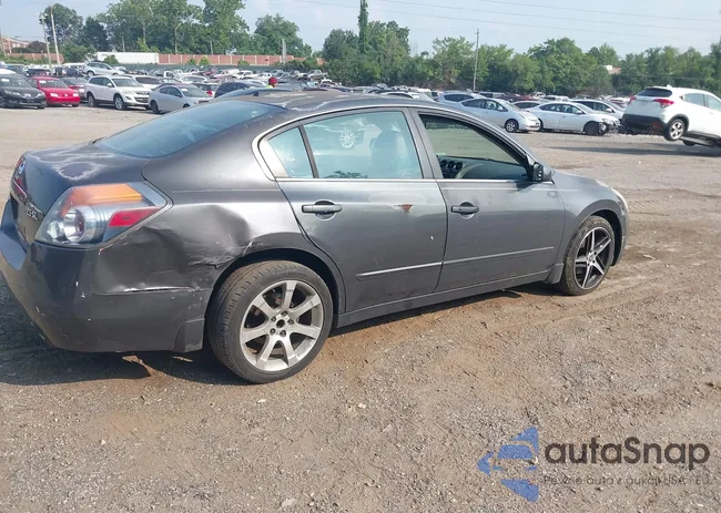 1N4AL21EX8N449997: 42818853