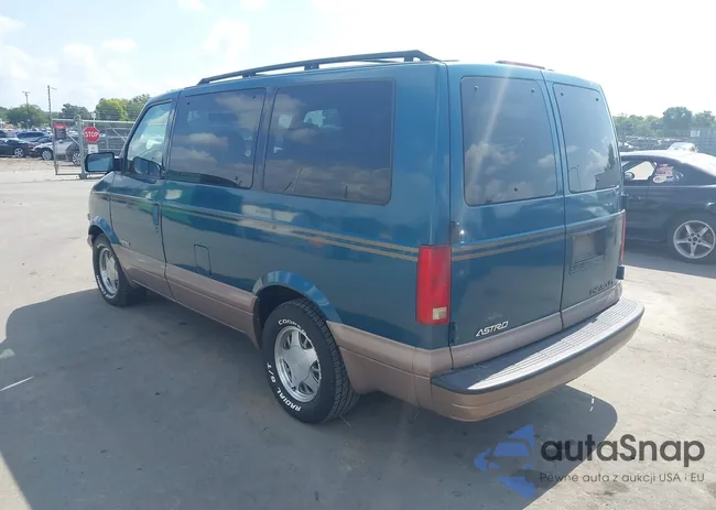 1GNDM19W5WB120674: 42820152