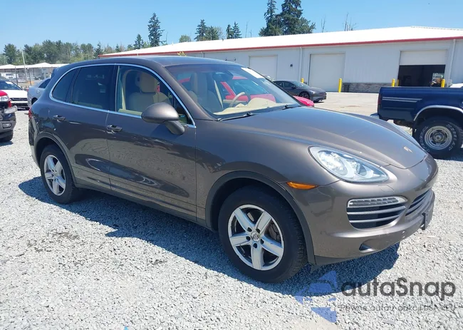 WP1AB2A28CLA51211: 42820252