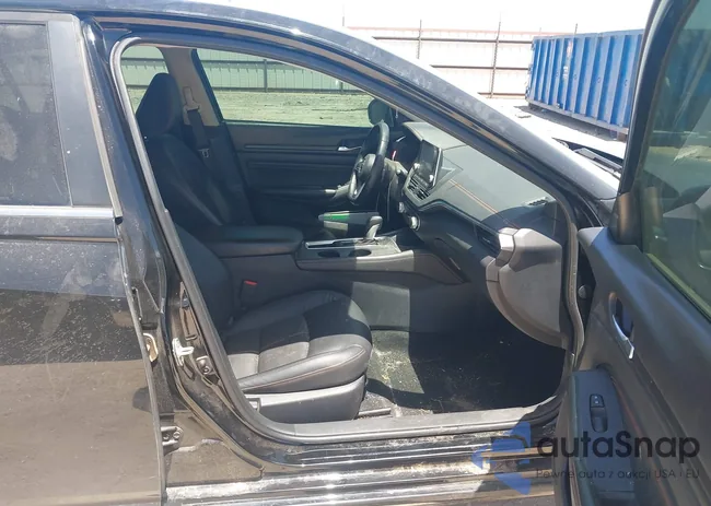 1N4BL4CV8LC136013: 42820334