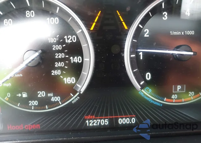 5UXKR0C5XF0K69345: 42819735