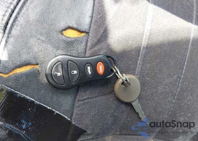 1C3EL55R05N503379: 42819740