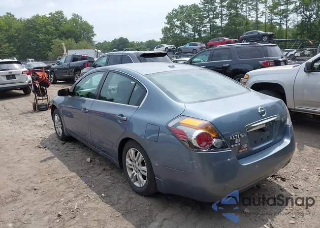 1N4AL2AP6BN460939: 42820926