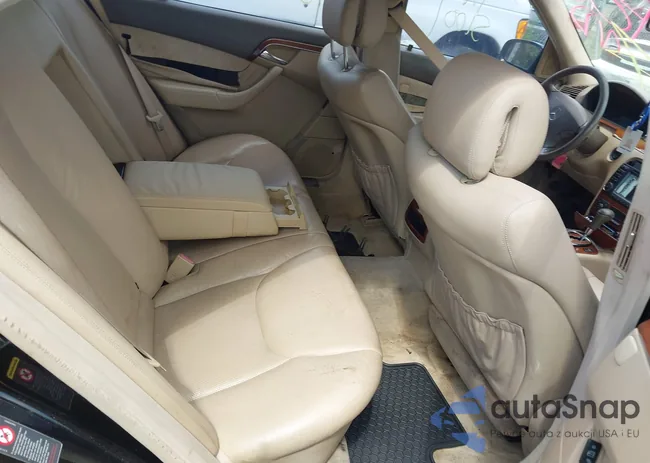 WDBNG70J73A369079: 42821075