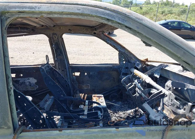 3C6UR5CL7GG173456: 42821088