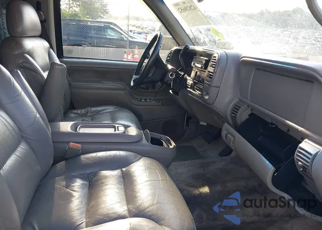 1GNEK13R3XJ499856: 42820652