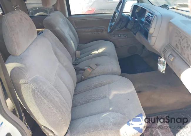 2GCEC19R8V1259223: 42820812