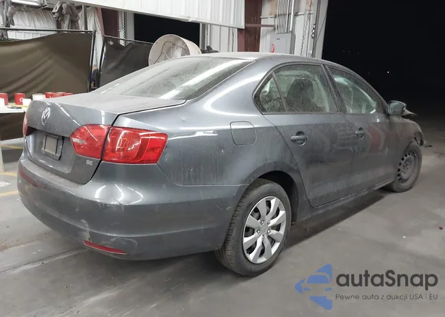 3VWD17AJ4EM222685: 42820830