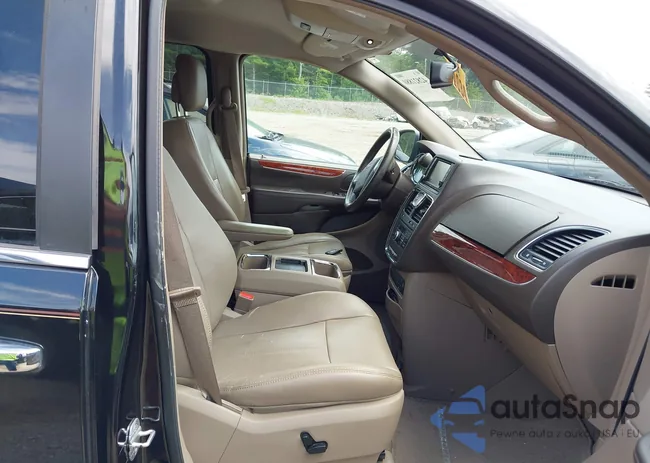 2C4RC1CG2CR134077: 42821880