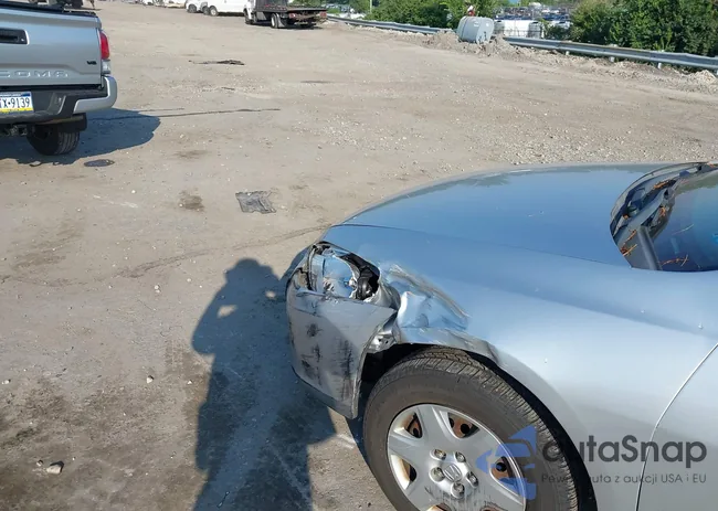 1HGCM56457A189873: 42822078