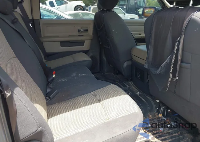 1C6RD7LT6CS168316: 42822430