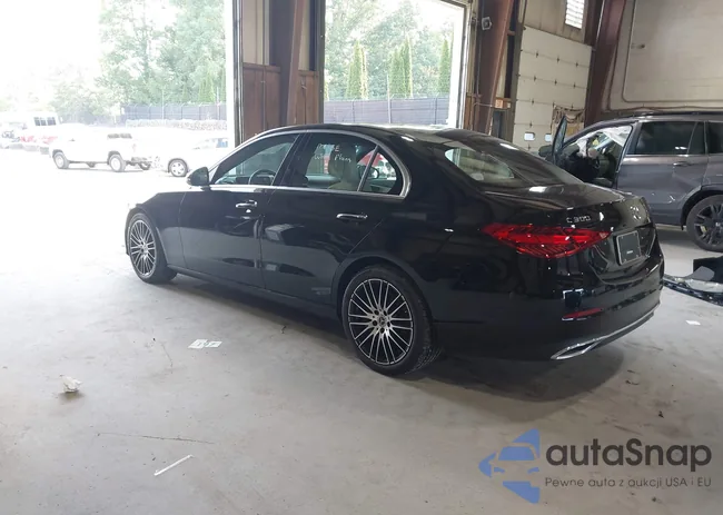 W1KAF4HB2PR141583: 42821637