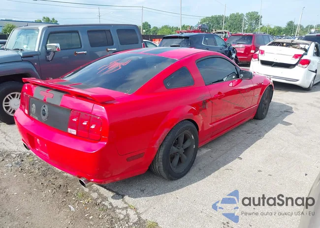 1ZVHT82H255226043: 42821702