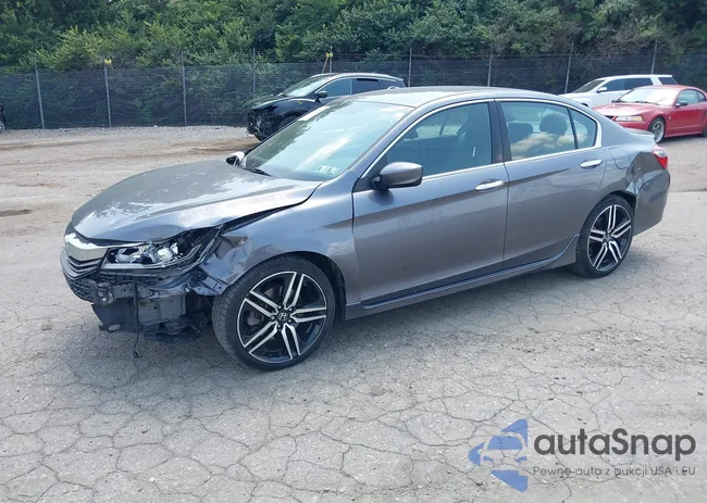 1HGCR2F50GA208323: 42821748