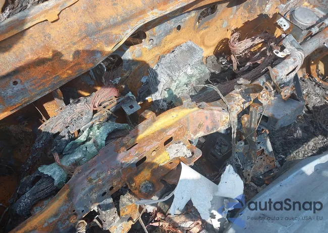 JF2GTHNC3PH296913: 42821773