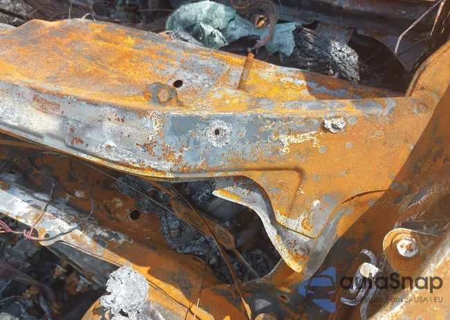 JF2GTHNC3PH296913: 42821773