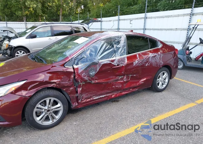 1G1BE5SM2G7236375: 42821810