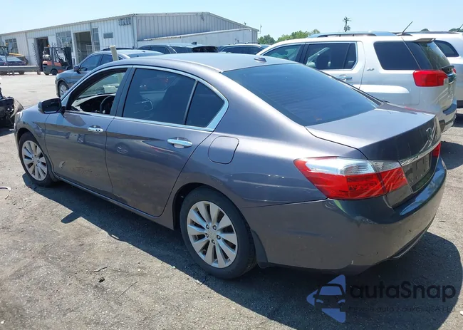 1HGCR2F84FA113899: 42821862