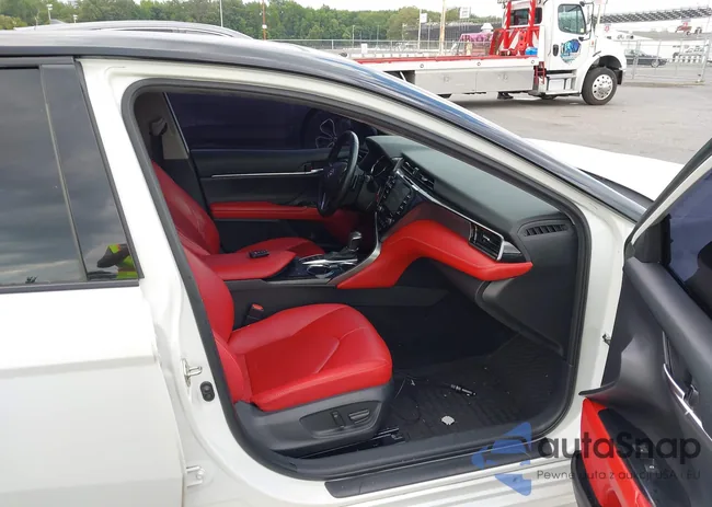 4T1K61BK0LU004909: 42822885