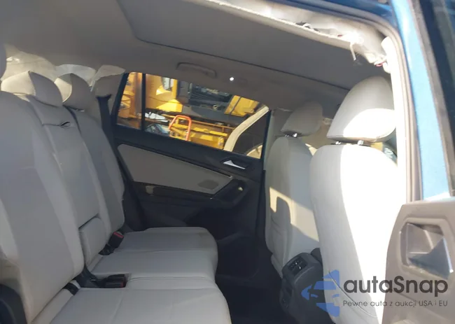 3VV2B7AX9LM077329: 42823114