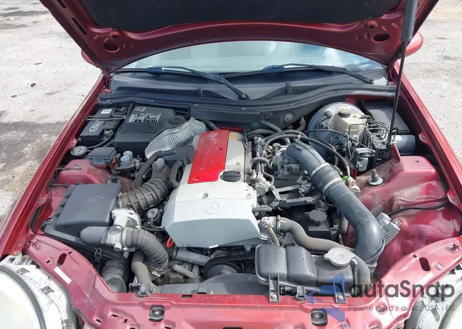 WDBKK47F2YF146797: 42823113