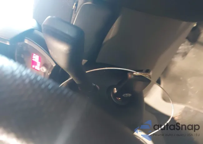 3VWRG31Y06M320799: 42823181