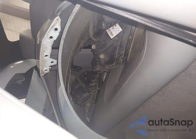 3VWRG31Y06M320799: 42823181