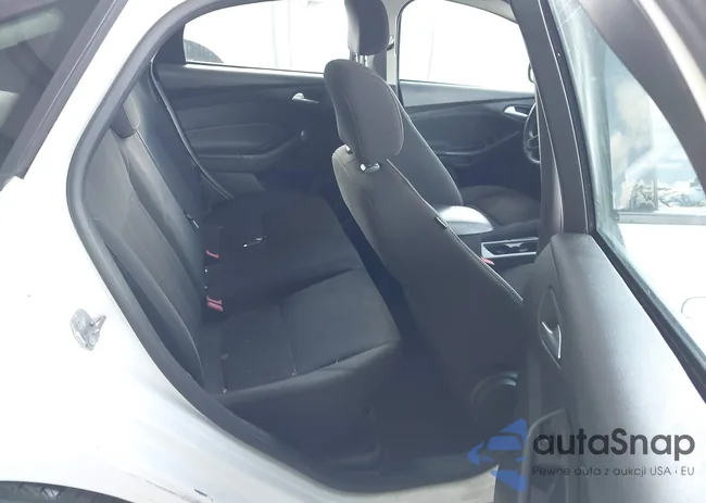 1FADP3F23FL372128: 42823216