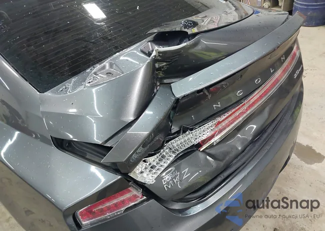 3LN6L2G95GR615196: 42823220