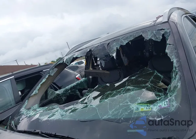 5NMS5DA13PH015403: 42823250