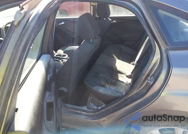 1FADP3F2XEL447275: 42823274