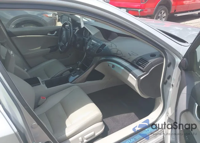 JH4CU2F61CC013611: 42823278