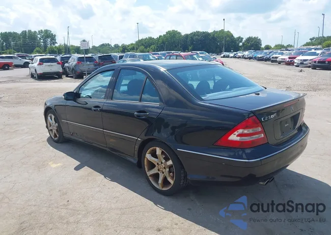 WDBRF52H57F932321: 42823357