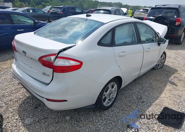 3FADP4BJ4EM225848: 42823407