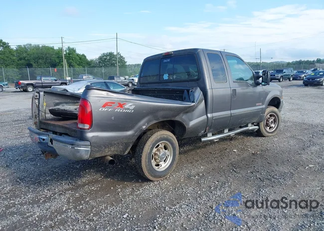 1FTNX21P43EC75774: 42822558