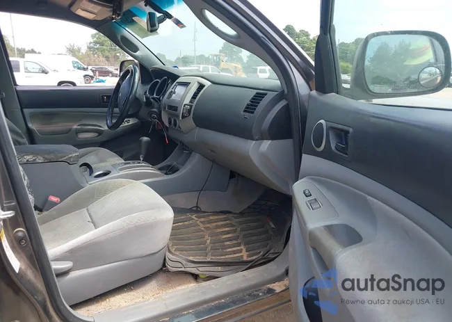 3TMJU4GN9AM100193: 42822611